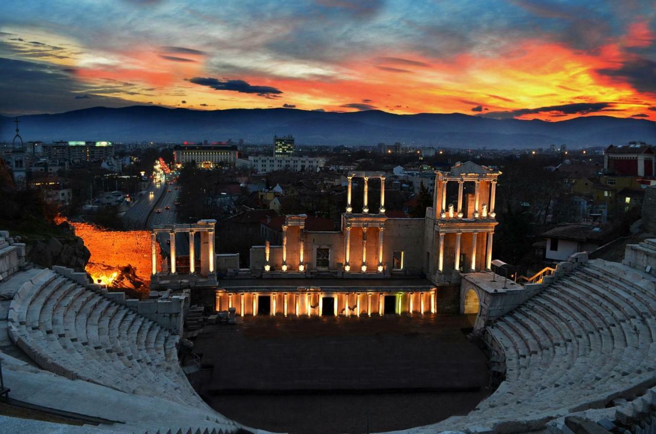 Plovdiv City Center Kapana With Garage Buitenkant foto